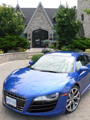 2010-audi-r8-v10-13