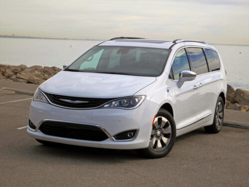 Family vehicle - 2017 Chrysler Pacifica Hybrid