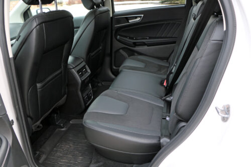 2017 Ford Edge rear seats