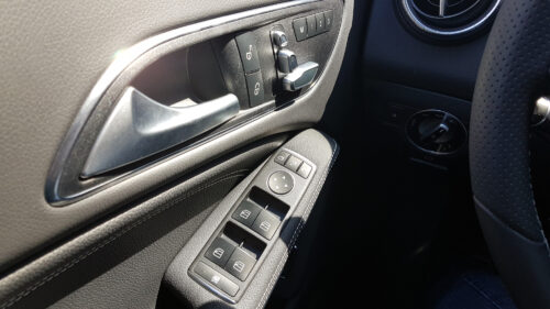 2017 Mercedes-Benz CLA 250 4MATIC interior door