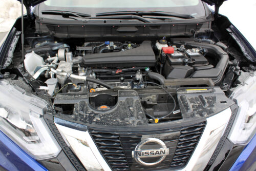 2017 Nissan Rogue engine