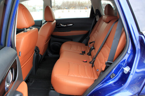 2017 Nissan Rogue rear seats