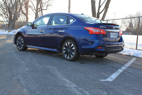 Rear view 2017 Nissan Sentra SR