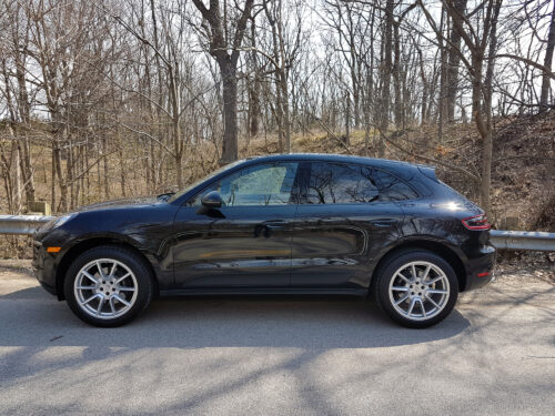 2017 Porsche Macan side