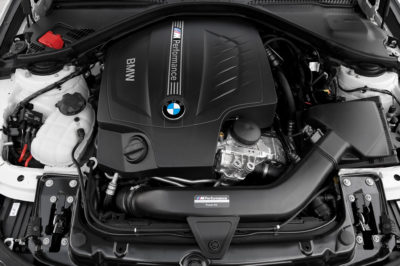 2013 BMW 335i twin-turbo engine