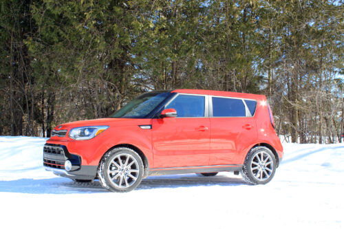 2017 Kia Soul SX Turbo Tech front