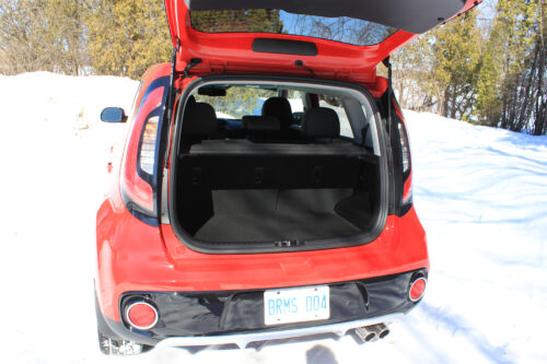 2017 Kia Soul SX Turbo Tech rear storage