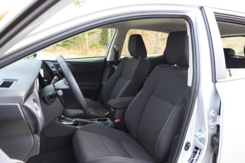 2017 Toyota Corolla iM front seats