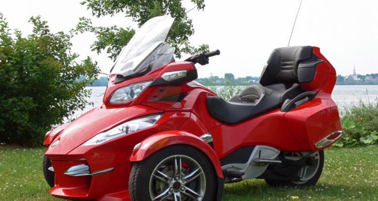 2011 CAN-AM Spyder Roadster