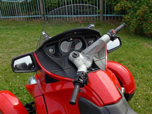 2011 CAN-AM Spyder Roadster