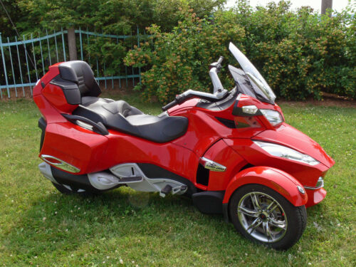 2011 CAN-AM Spyder Roadster