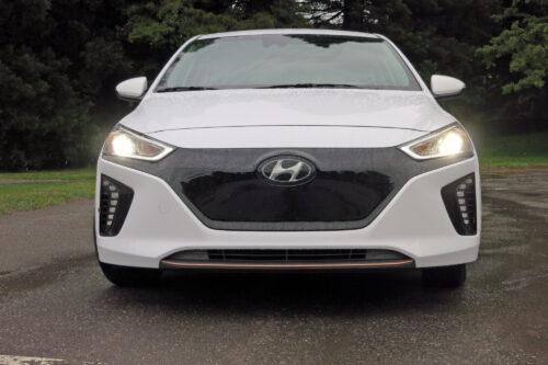 2017 Hyundai Ioniq Electric 3