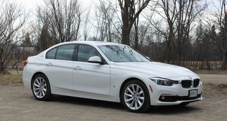 2017 BMW 330e