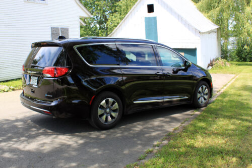 2017 Chrysler Pacifica Platinum Hybrid