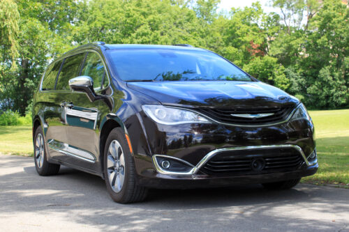 2017 Chrysler Pacifica Platinum Hybrid