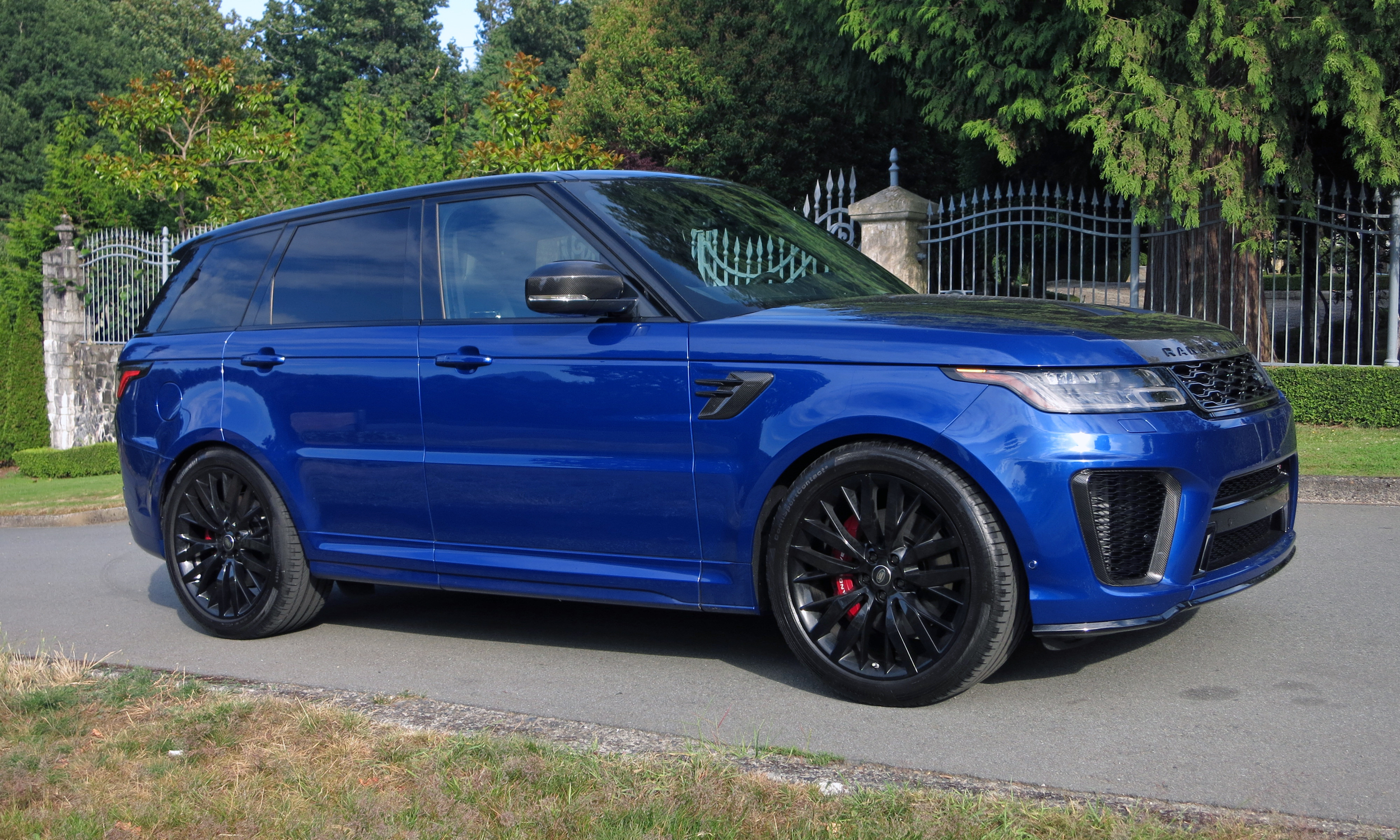 Land Rover Range Rover Sport SVR 2018 Carbon Edition - 1 October