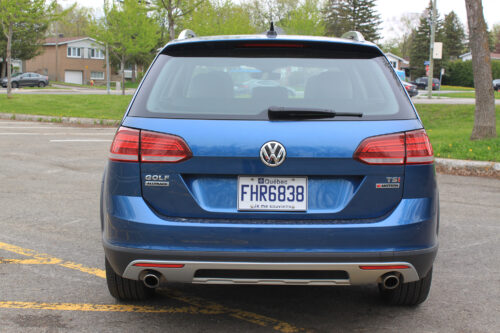 2018 Volkswagen Golf Alltrack exterior - 1