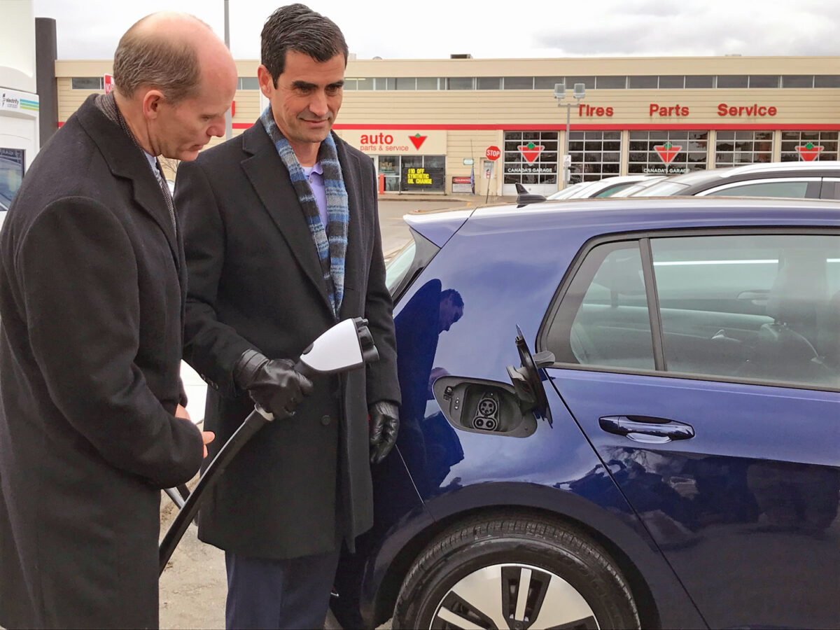 Canadian Tire to CoGrow Electric Vehicle Charging Infrastructure