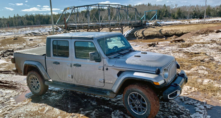 2020-Jeep-Gladiator