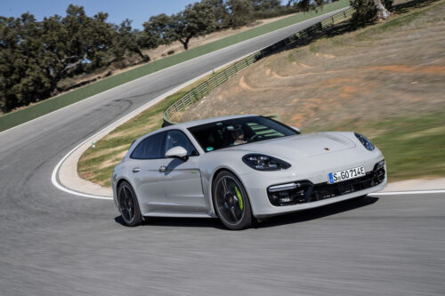 2020 Porsche Panamera Turbo S E-Hybrid Sport Turismo