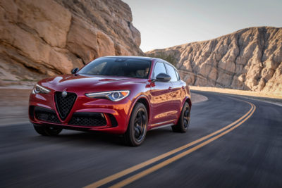 2020 Alfa Romeo Stelvio-1