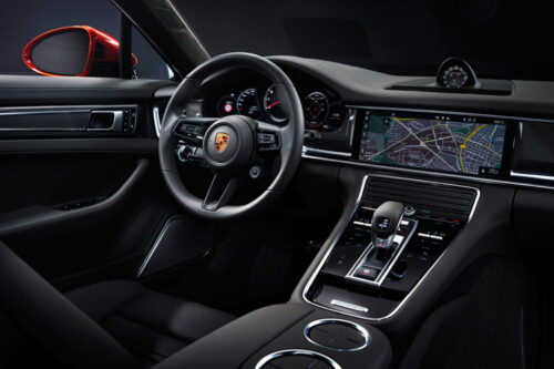 2021 Porsche Panamera interior