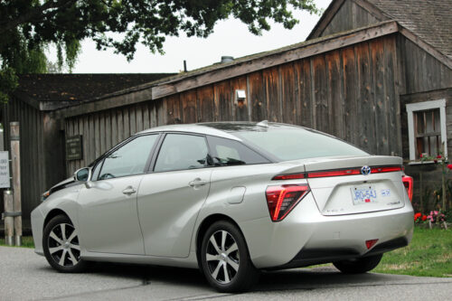 2019-Toyota-Mirai-1