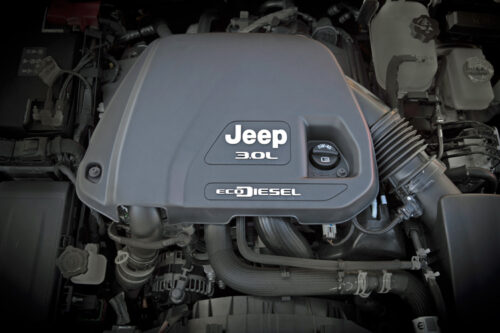 2020-Jeep-Wrangler-Unlimited-Sahara-4X4-engine