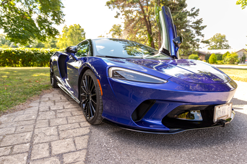 2020-McLaren-570GT-front