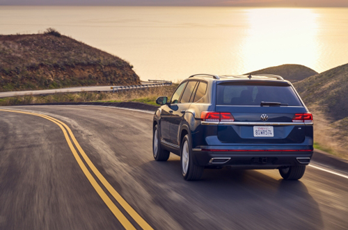 2021-Volkswagen-Atlas-2