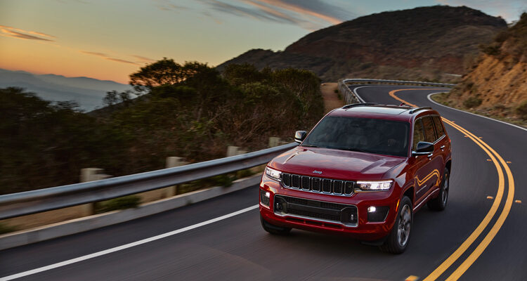 2021-Jeep-Grand-Cherokee-L-1