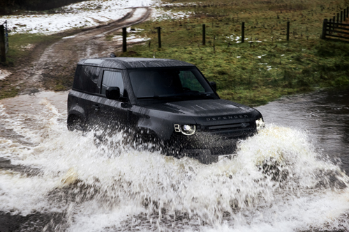 2022-LR-Defender-V8-2