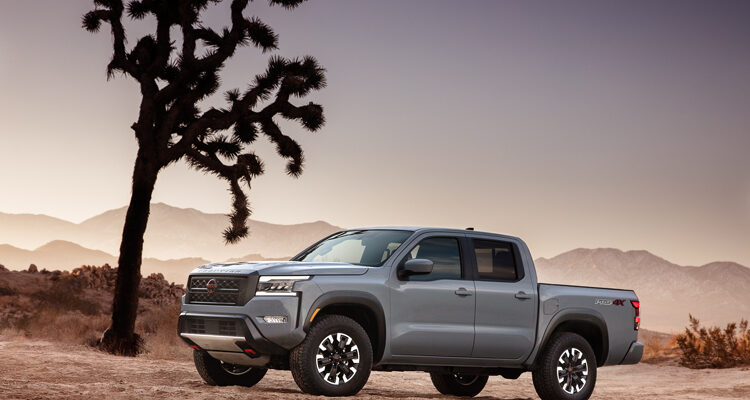 2022-Nissan-Frontier-1