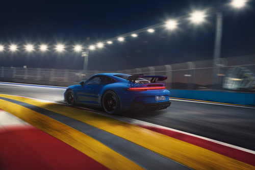 2022-Porsche-911-GT3-8