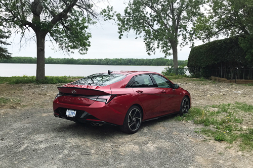 2021-Hyundai-Elantra-N-Line-exterior-5