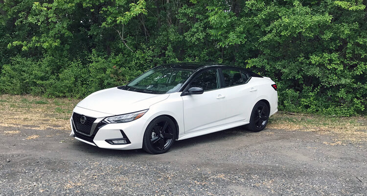 2021-Nissan-Sentra-SR-Exterior-2