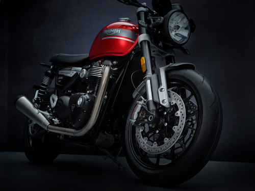 2021-Triumph-Speed-Twin-4