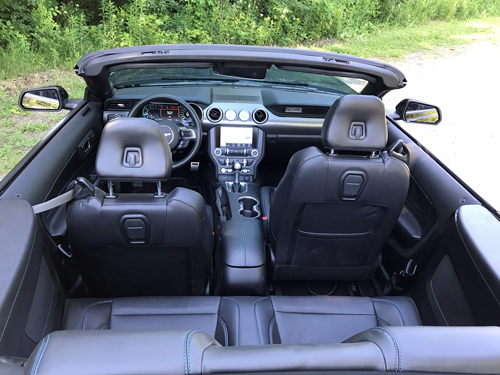 2021-Ford-Mustang-EcoBoost-Convertible-10