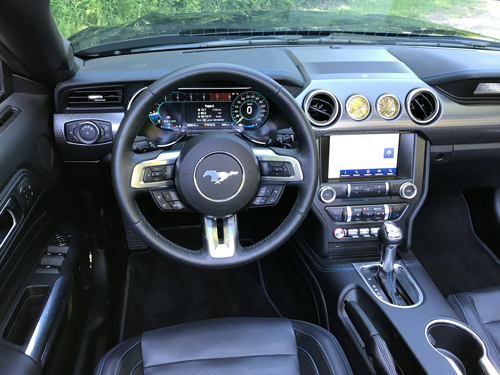 2021-Ford-Mustang-EcoBoost-Convertible-13