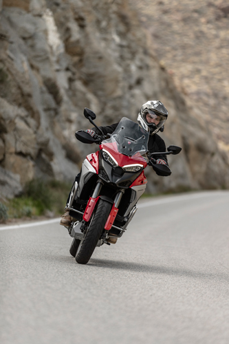 2021-Ducati-Multistrada-V4-6