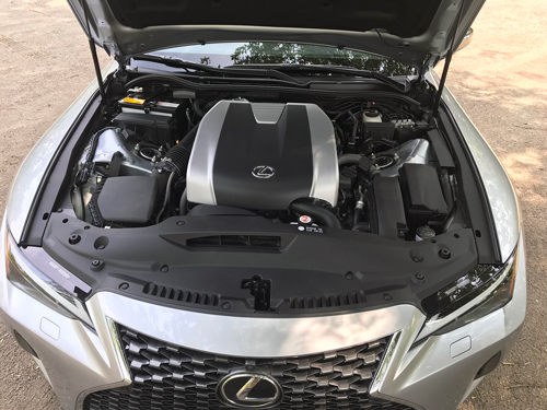 2021-Lexus-IS-300-engine