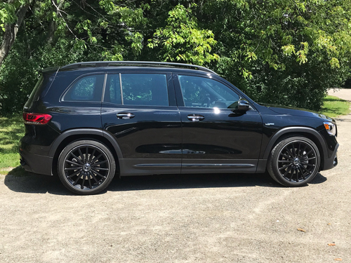 2021-Mercedes-Benz-GLB-35-AMG-Exterior-4