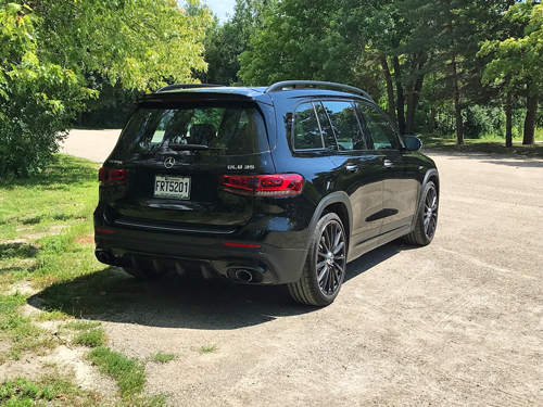 2021-Mercedes-Benz-GLB-35-AMG-Exterior-5