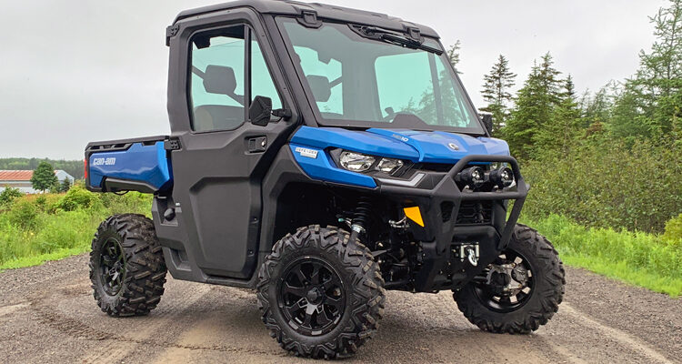 2021-Can-Am-Defender-Limited-HD10-front