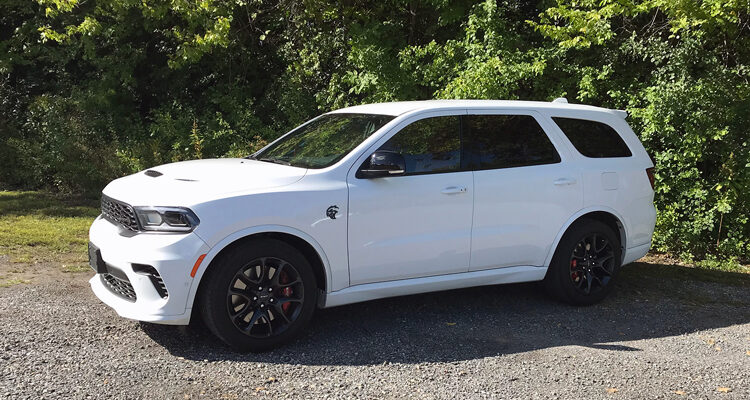 2021-Dodge-Durango-Hellcat-Exterior-4