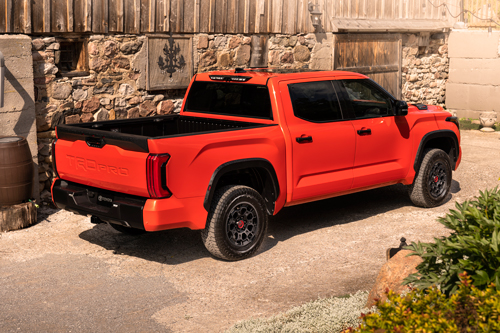 2022-Toyota-Tundra-rear-side