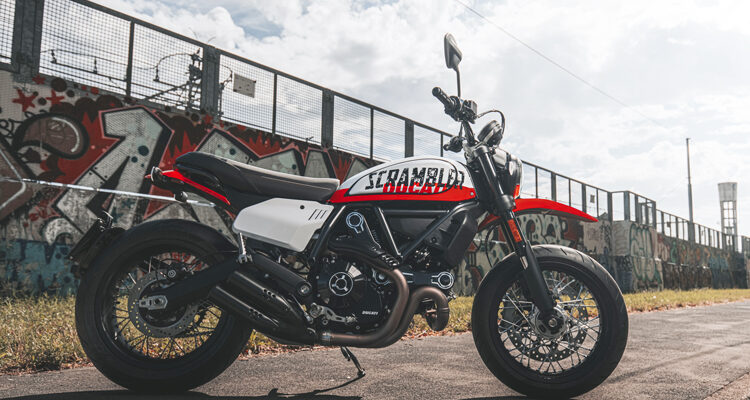 2022-Ducati-Scrambler-Urban-Motard