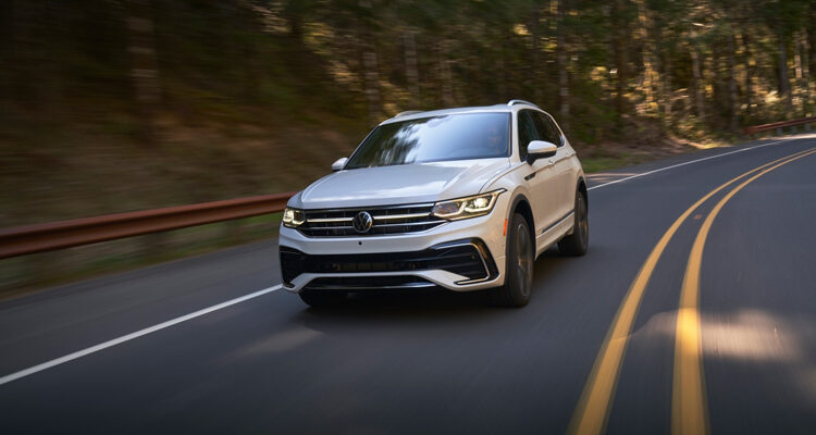 2022-VW-Tiguan-front