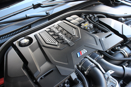 2021 BMW M8 Competition Gran Coupe-engine