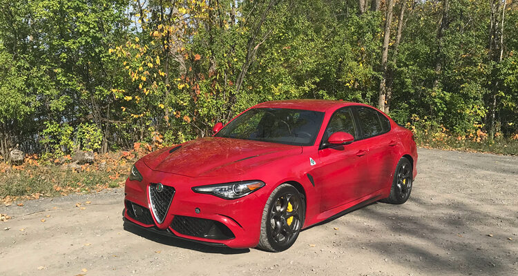 2021-Alfa-Romeo-Giulia-1